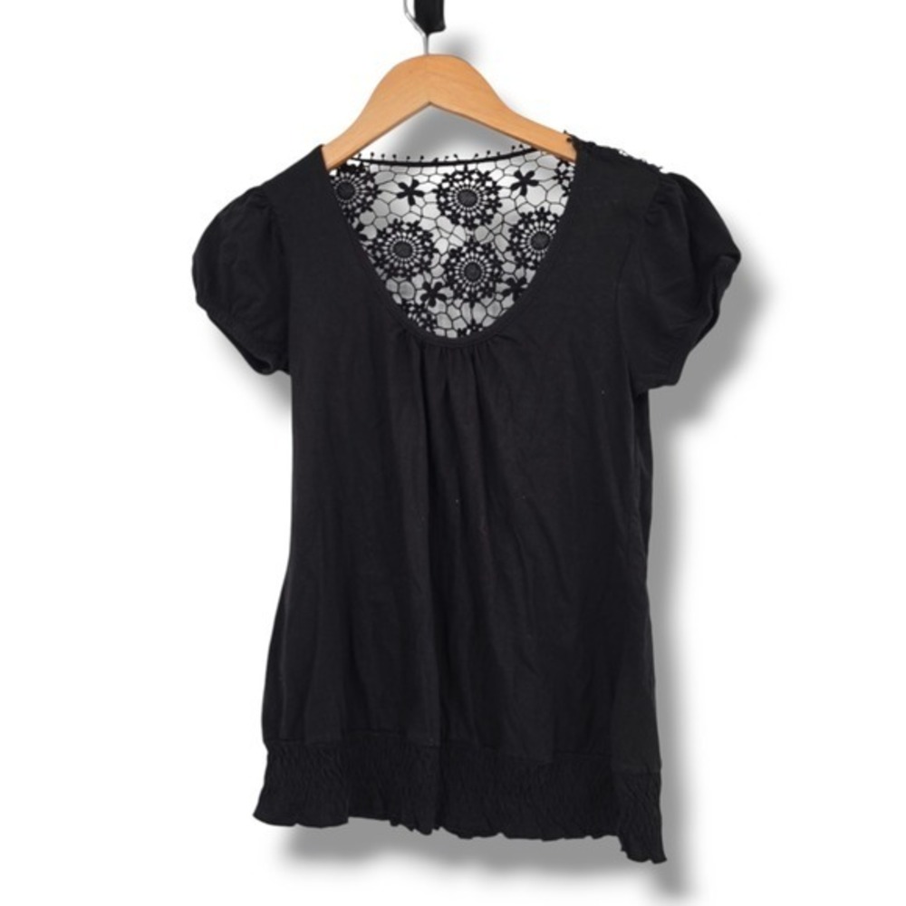 Lei Black Crochet Back Top Smocked Waist Short Sleeve Junior‎ Top Medium